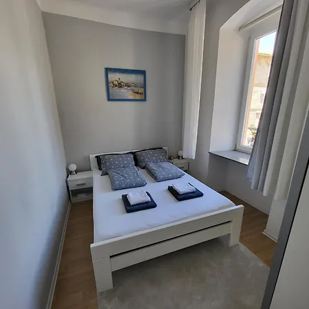 Apartment Luseven - Vacation Near To And Pula